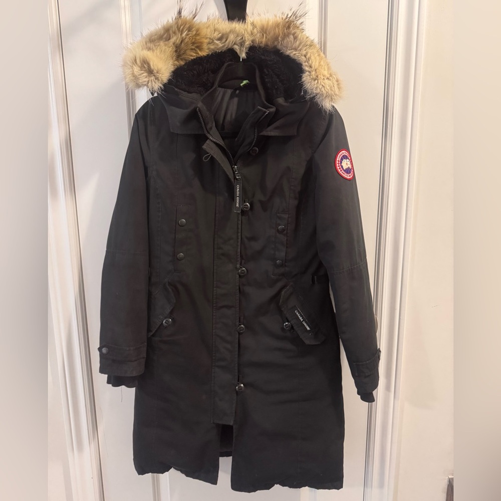 Canada Goose Black Ski Jacket with Fur Trim - Picture 1 of 8